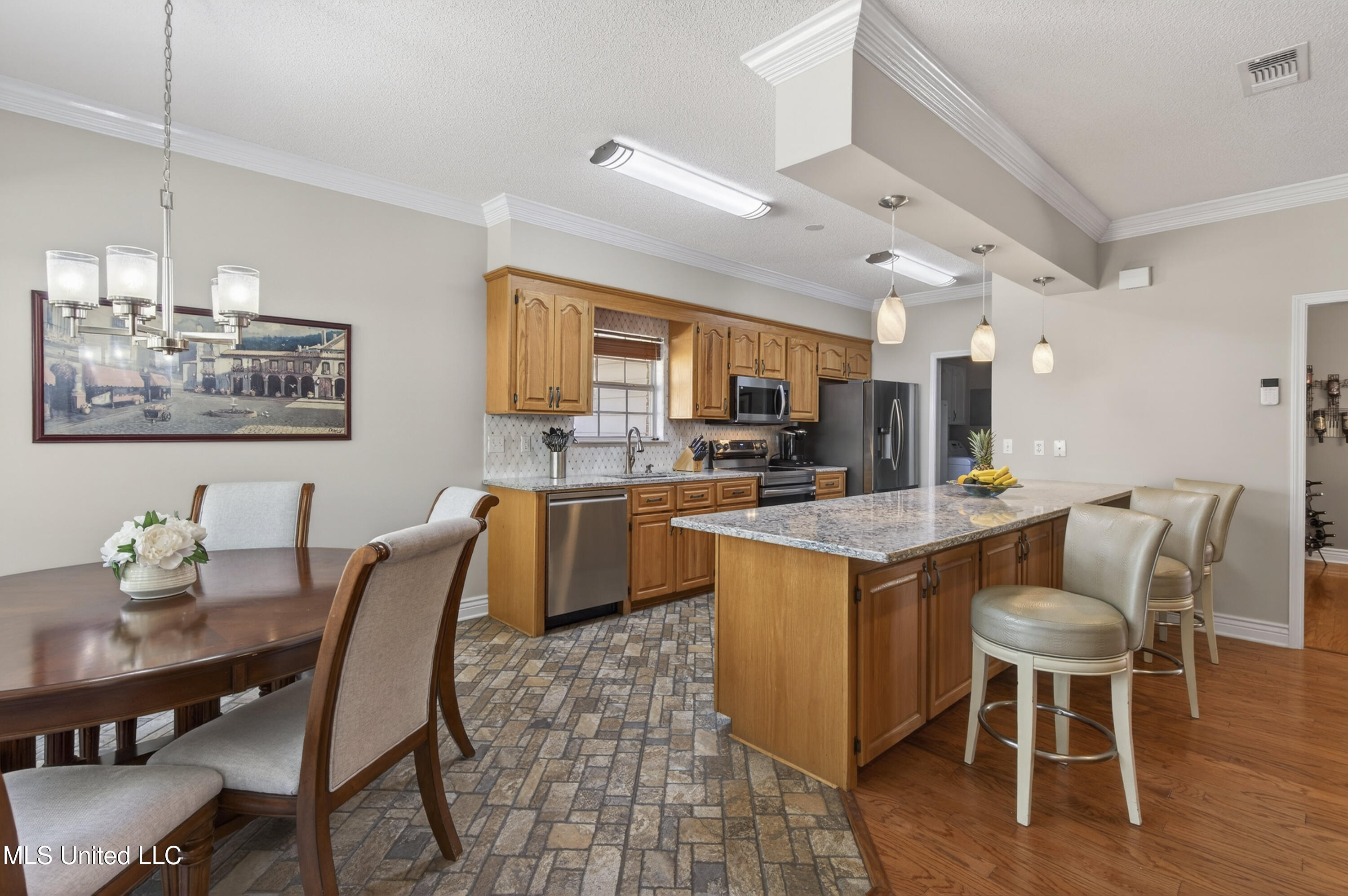 8938 Hanalei Circle Diamondhead, MS 39525 - Photo 10 of 34 8938HanaleiCir-12