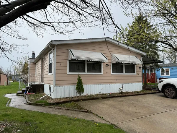 $80,000 | 86 Candlegate Circle, Matteson, IL 60443