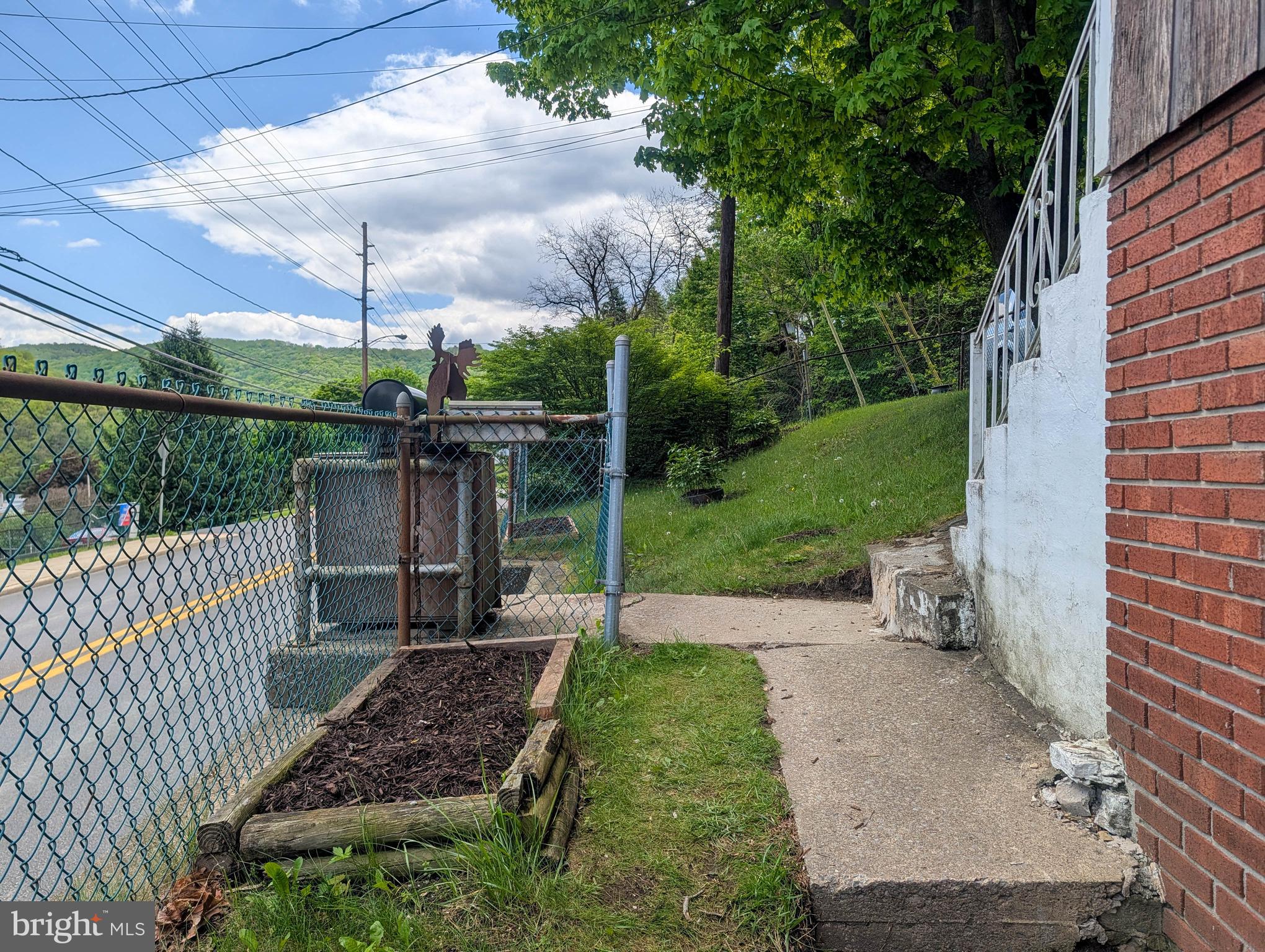 460 Armstrong Street Keyser, WV 26726 - Photo 8 of 51
