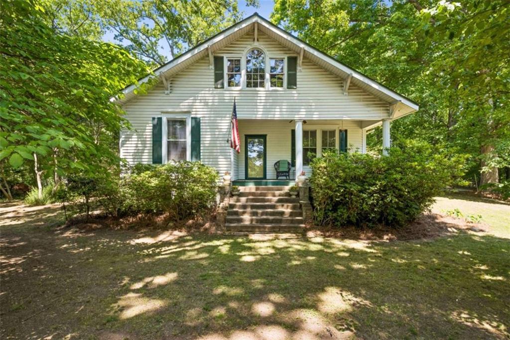329 Gilbert Road Jefferson, GA 30549 - Photo 1 of 59