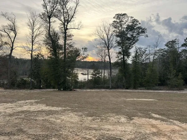$320,900 | 107 Pike Pond Road, Chipley, FL 32428