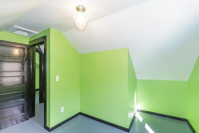 $165,000 | 68 Jarvis Street, Windsor, VT 05089