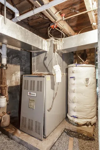 $165,000 | 68 Jarvis Street, Windsor, VT 05089