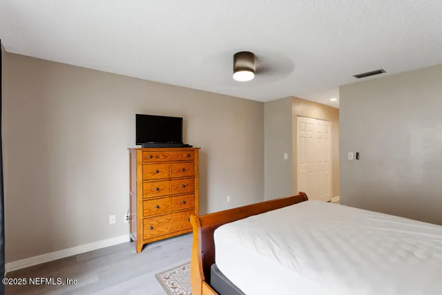 $1,800 | 222 Hiawatha Court, East Palatka, FL 32131