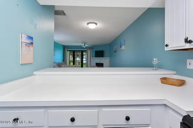 $1,800 | 222 Hiawatha Court, East Palatka, FL 32131