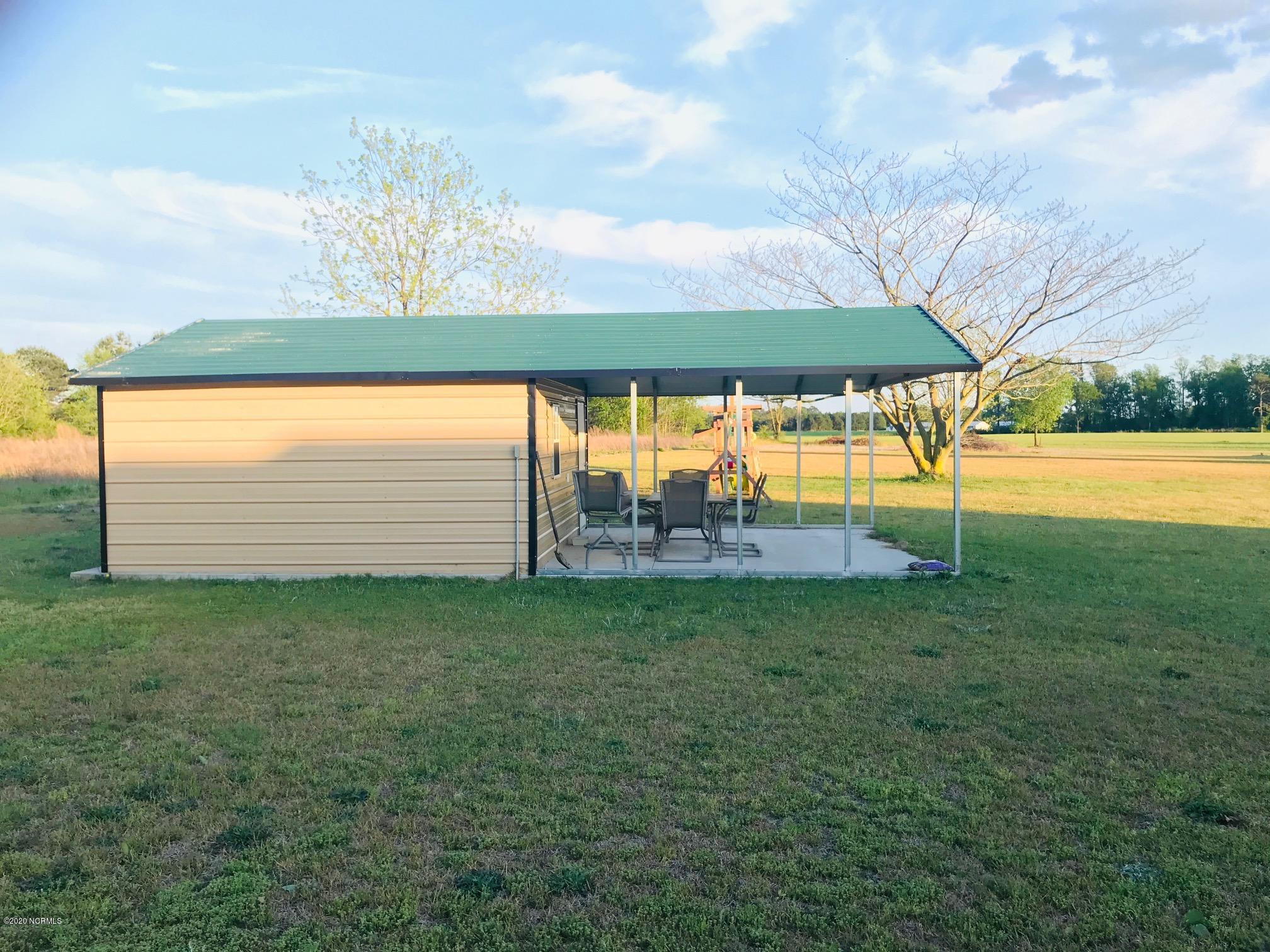 4444 Bearskin Road Clinton, NC 28328 - Photo 19 of 29 IMG_8068