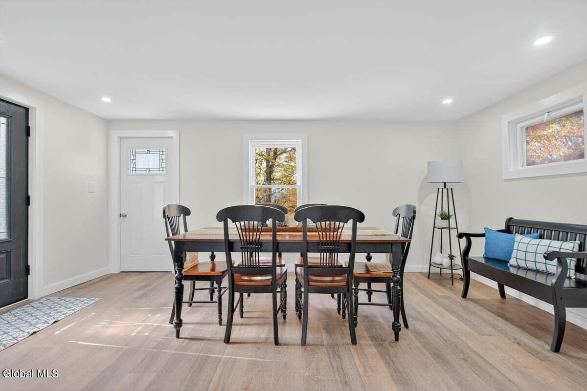 48 McBride Road Halfmoon, NY 12118 - Photo 12 of 47 48 MCBRIDE-17