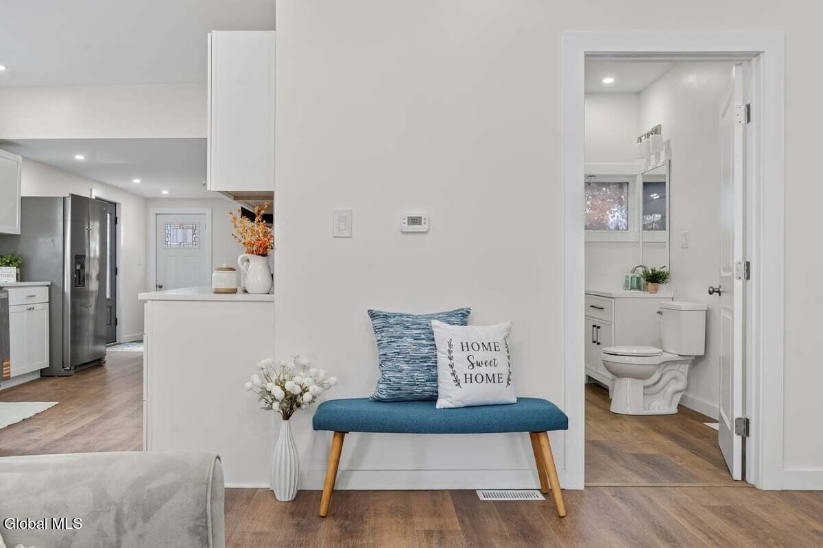 48 McBride Road Halfmoon, NY 12118 - Photo 16 of 47 48 MCBRIDE-5