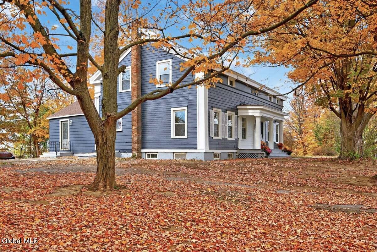 48 McBride Road Halfmoon, NY 12118 - Photo 2 of 47 48 MCBRIDE-48