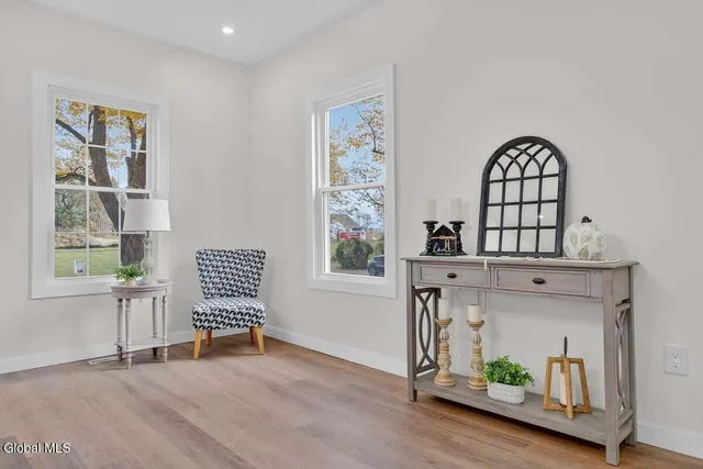 $549,900 | 48 McBride Road, Halfmoon, NY 12118