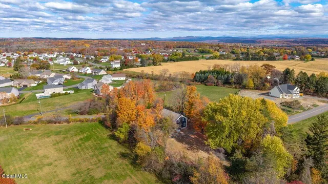 $549,900 | 48 McBride Road, Halfmoon, NY 12118