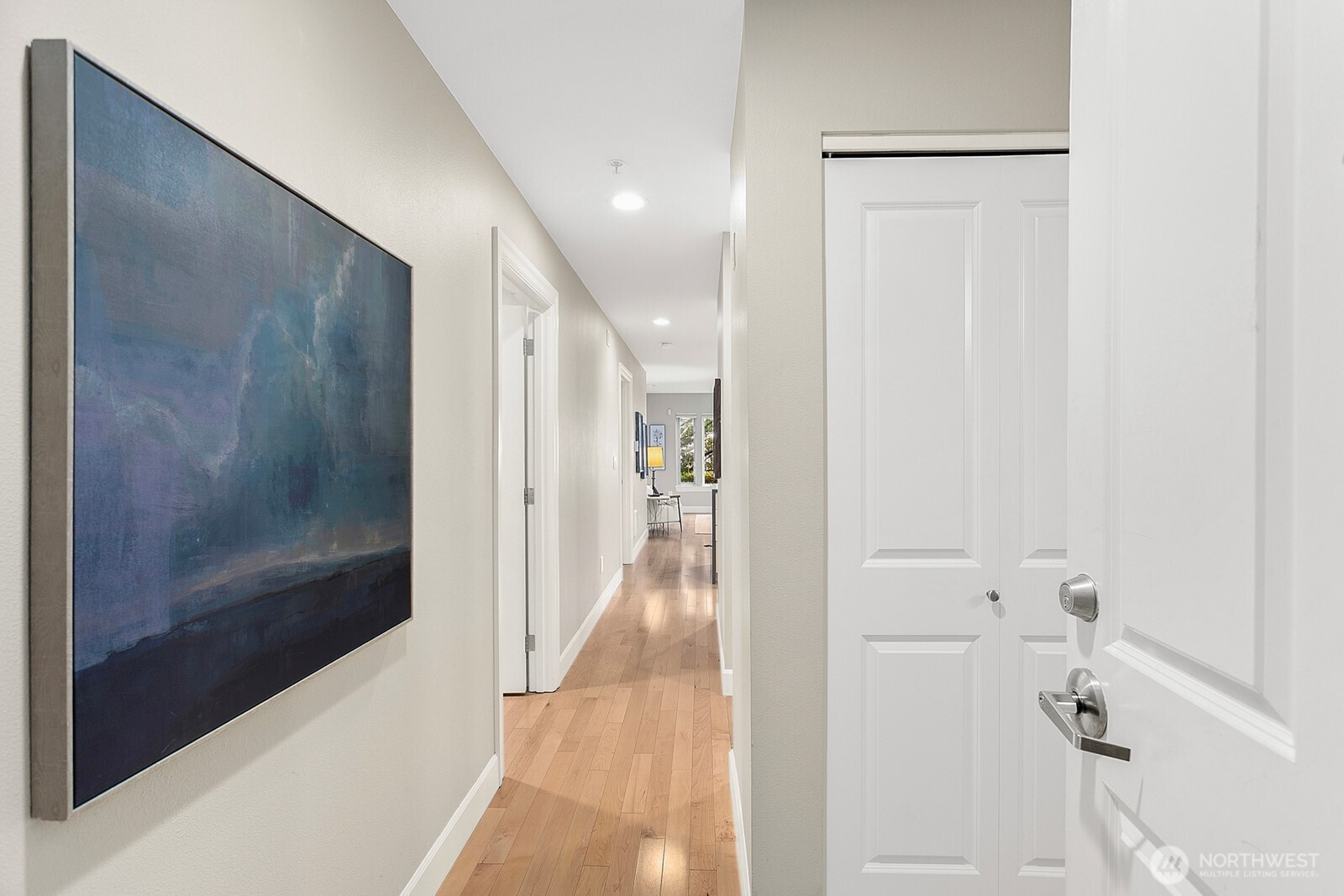 215 20th Avenue East, Unit 103 Seattle, WA 98112 - Photo 3 of 21