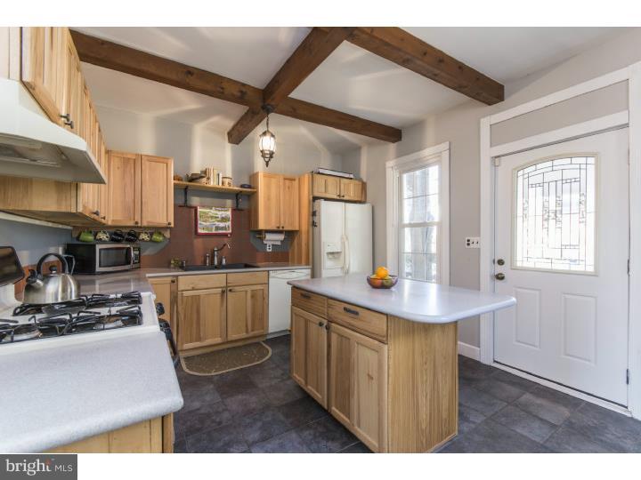 805 Beechwood Road Havertown, PA 19083 - Photo 12 of 25 Kitchen