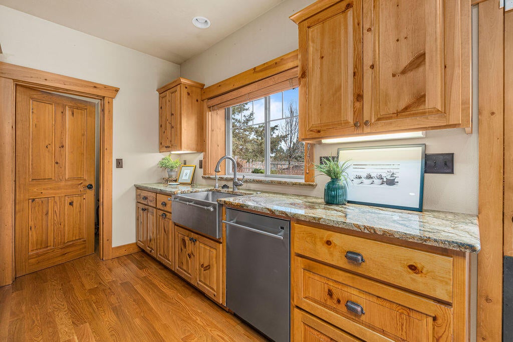 69620 Carlton Road Sisters, OR 97759 - Photo 13 of 50 DSC01166