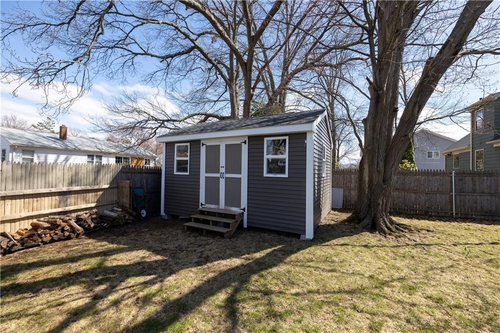 96 Merchant Street North Providence, RI 02911 - Photo 9 of 31