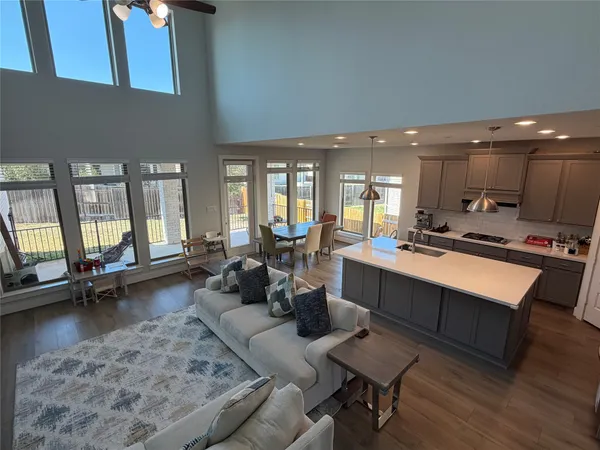 $2,650 | 230 Eagle Ford Drive, Kyle, TX 78640