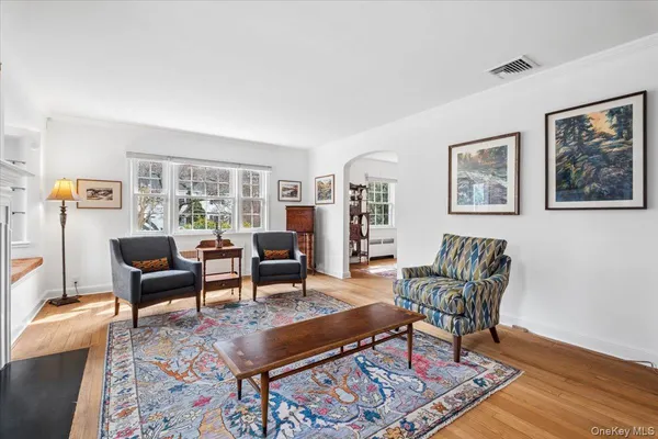 $1,049,000 | 147 Norman Road, New Rochelle, NY 10804