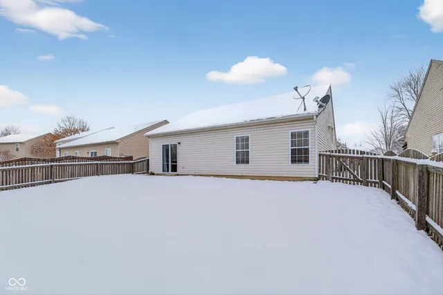 $2,030 | 15550 Outside Trail, Noblesville, IN 46060