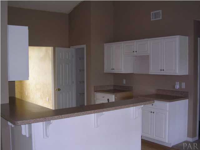 4834 Ribault Lane Milton, FL 32570 - Photo 5 of 10 KITCHEN