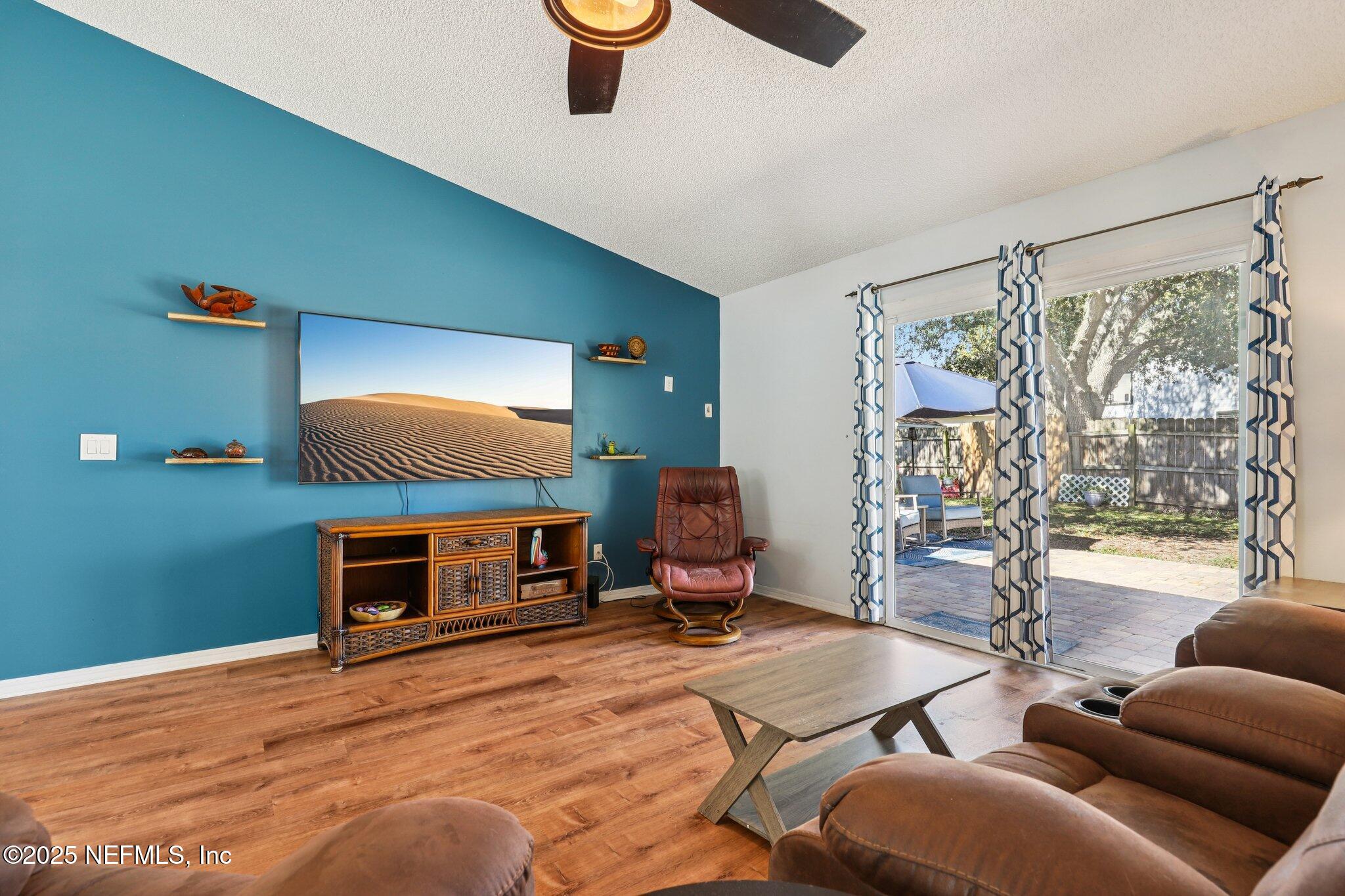 3474 White Wing Road Orange Park, FL 32073 - Photo 14 of 48 Living Room