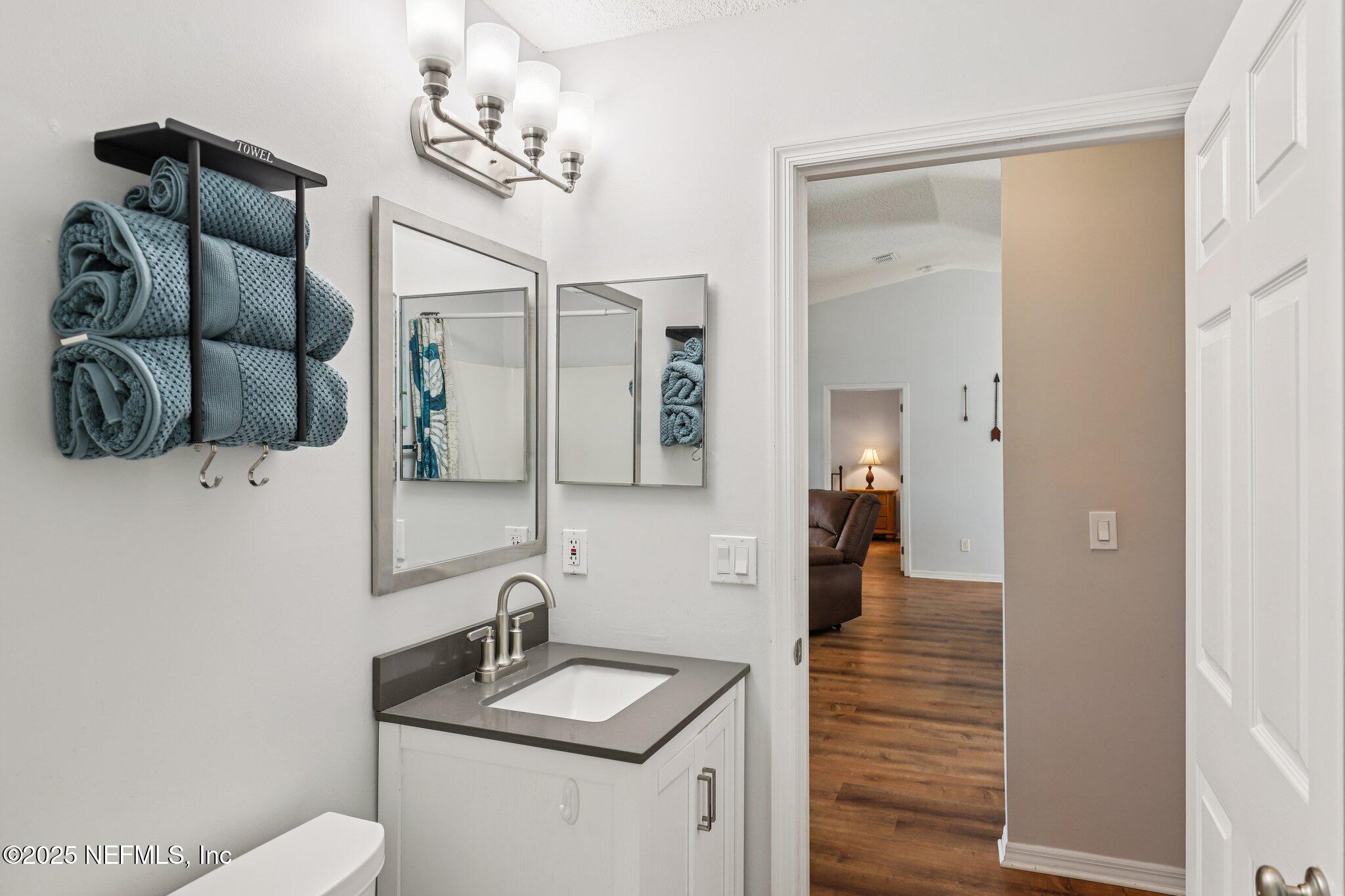 3474 White Wing Road Orange Park, FL 32073 - Photo 29 of 48 Second Bathroom