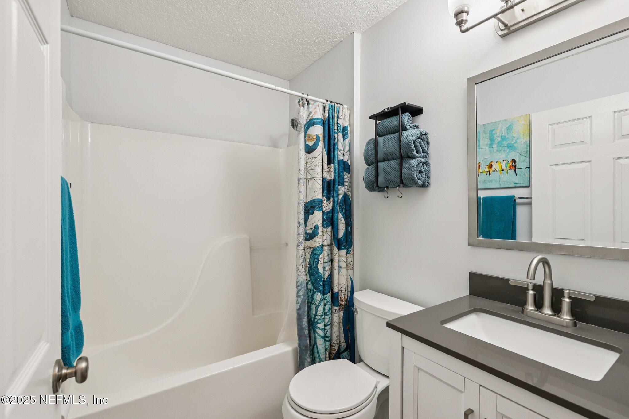 3474 White Wing Road Orange Park, FL 32073 - Photo 9 of 48 Second Bathroom