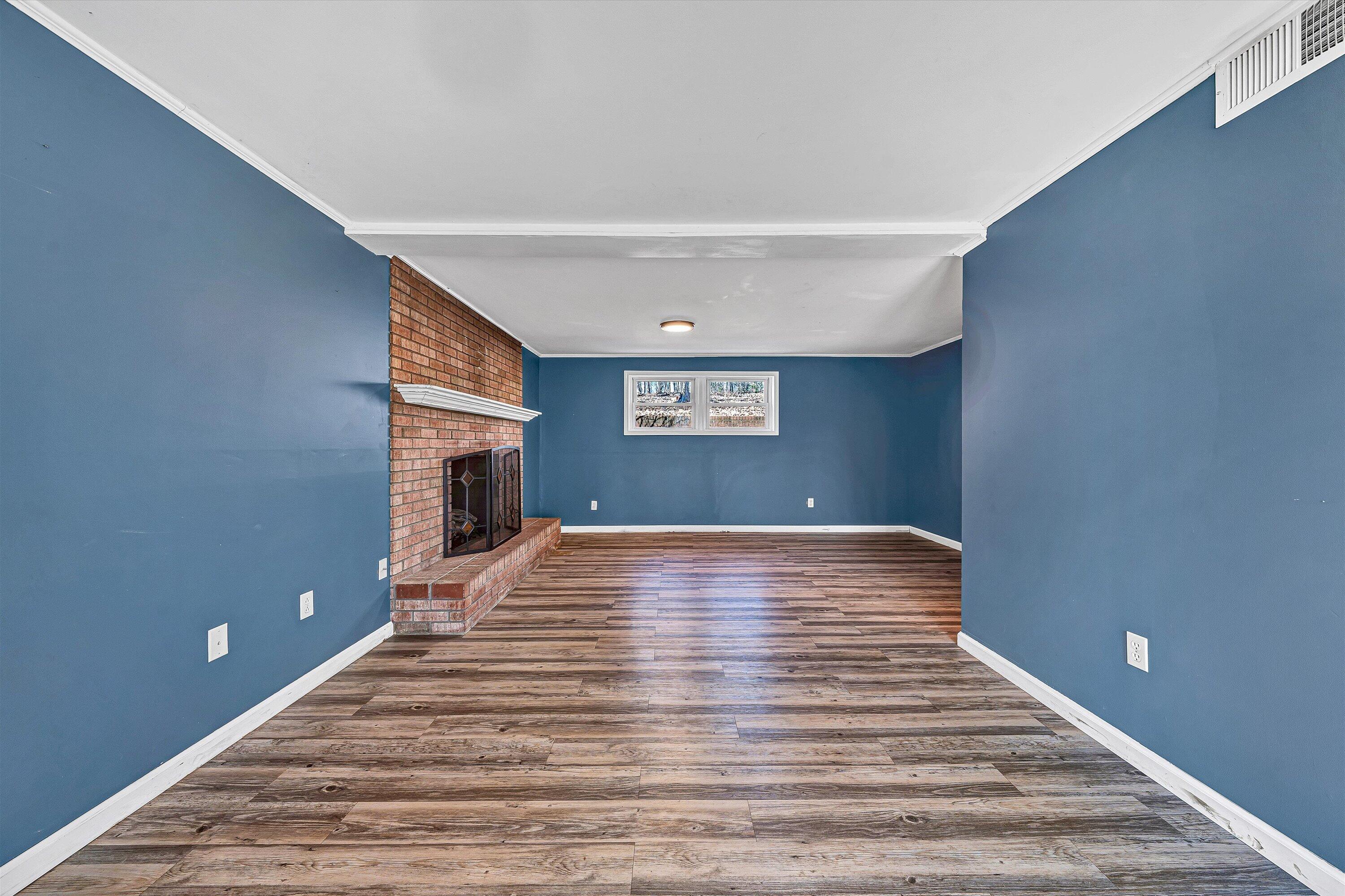 2360 Iron Ridge Road Rocky Mount, VA 24151 - Photo 19 of 37 Family Room
