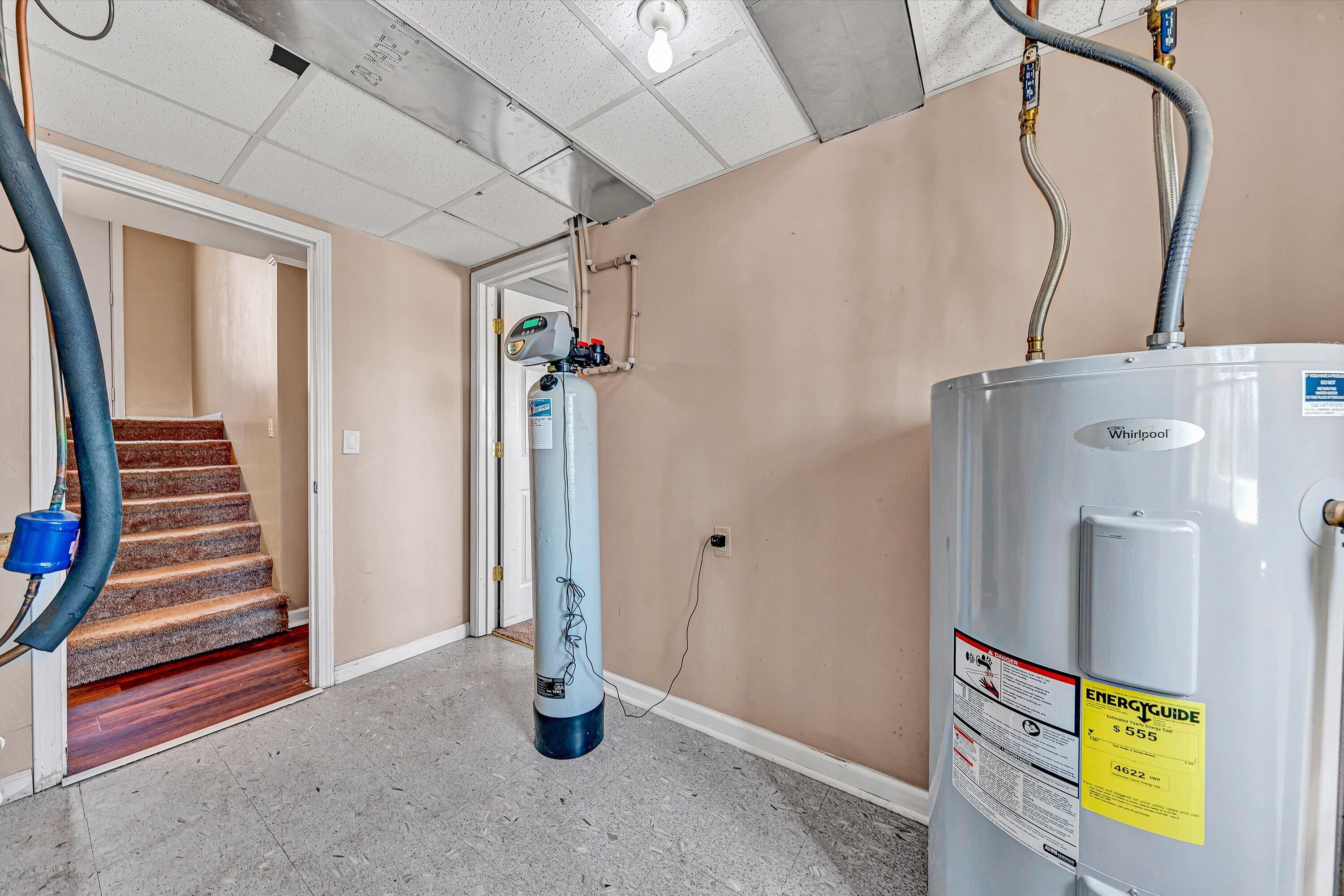 2360 Iron Ridge Road Rocky Mount, VA 24151 - Photo 22 of 37 Laundry/Mud Room