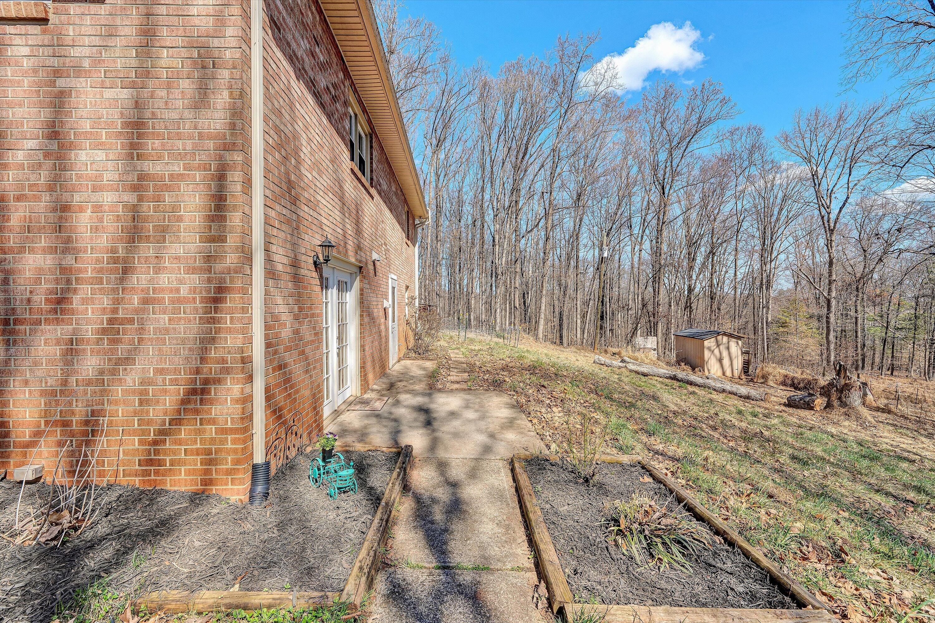 2360 Iron Ridge Road Rocky Mount, VA 24151 - Photo 28 of 37 28-DSC00262