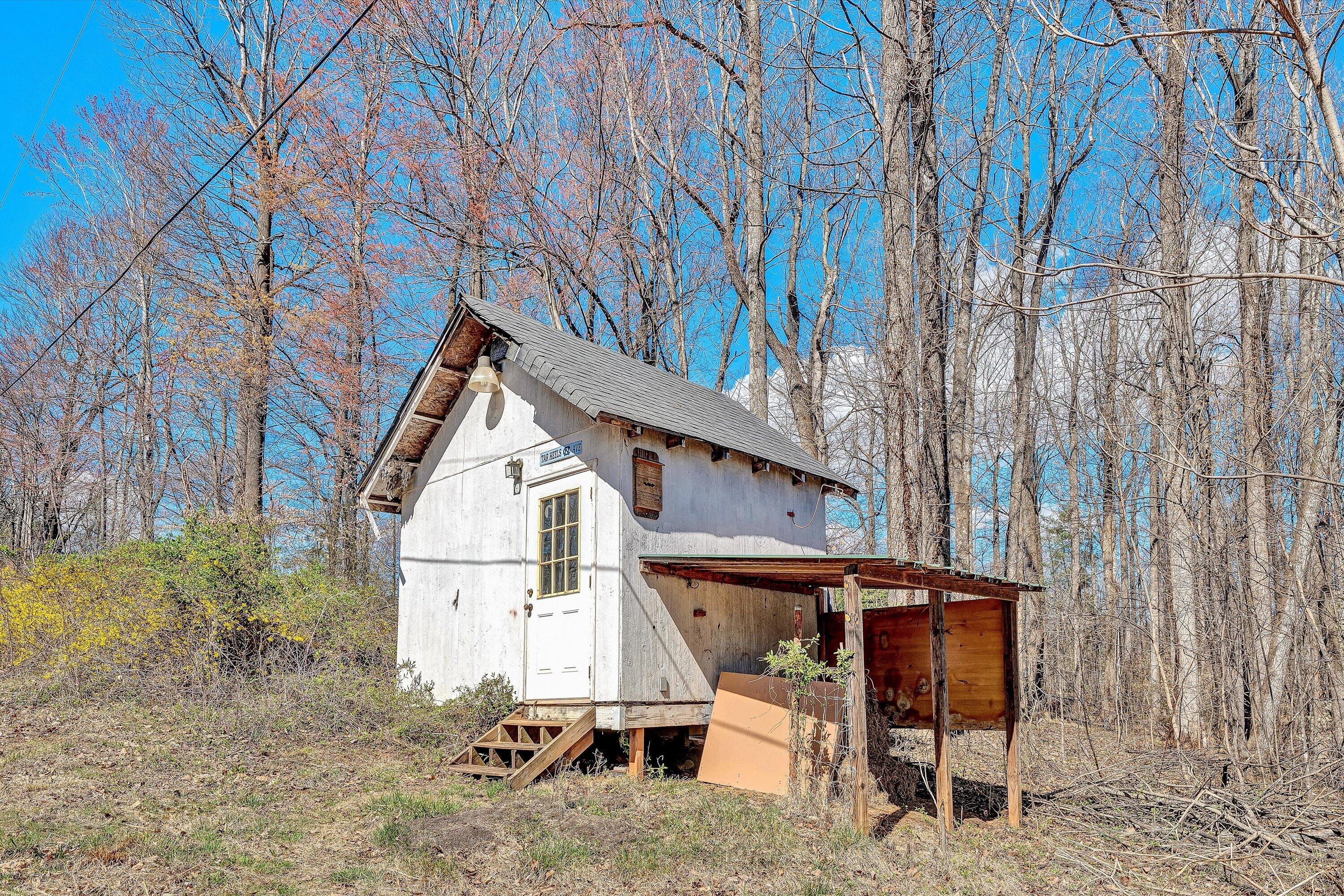 2360 Iron Ridge Road Rocky Mount, VA 24151 - Photo 31 of 37 32-DSC00268