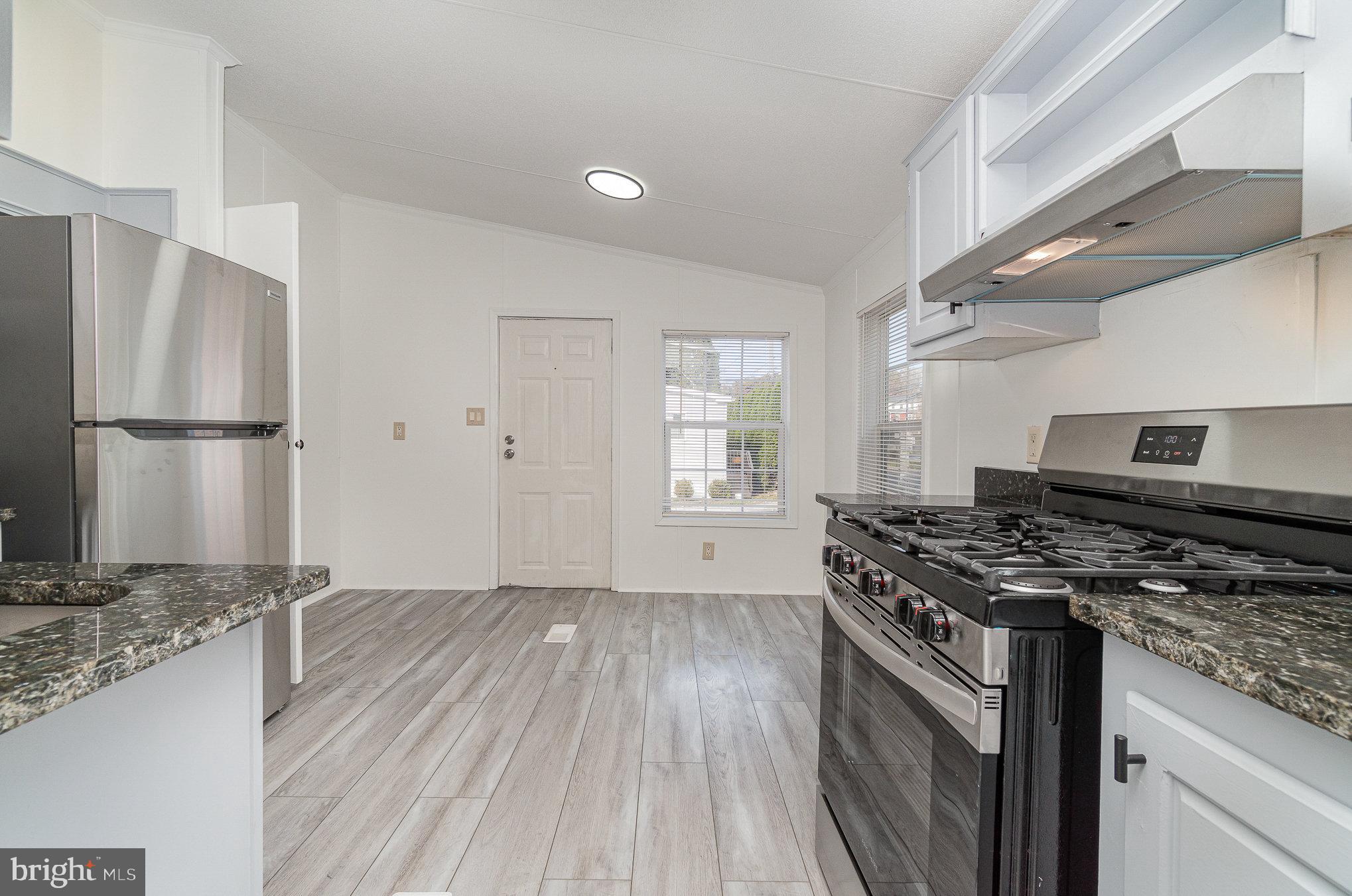 3599 Mobile Road Harrisburg, PA 17109 - Photo 4 of 20 Gallery Image 4