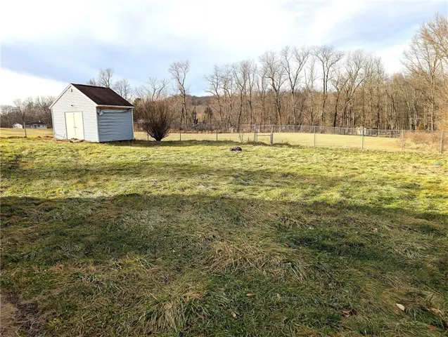 $40,000 | 30 Province Hill Road, Masontown, PA 15461