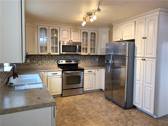 $40,000 | 30 Province Hill Road, Masontown, PA 15461