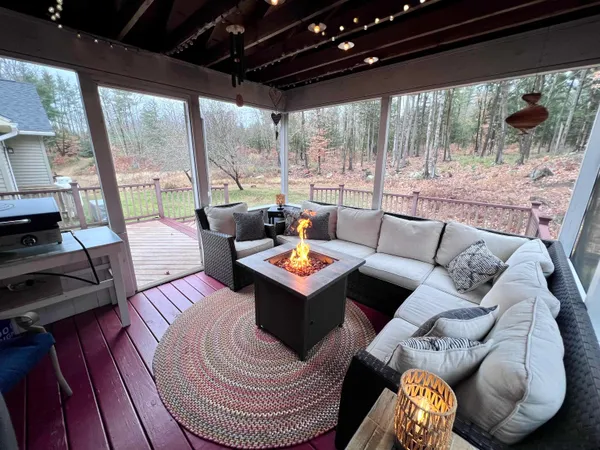 $699,900 | 92 West Milton Road, Farmington, NH 03835