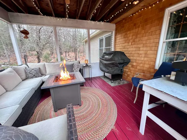 $699,900 | 92 West Milton Road, Farmington, NH 03835