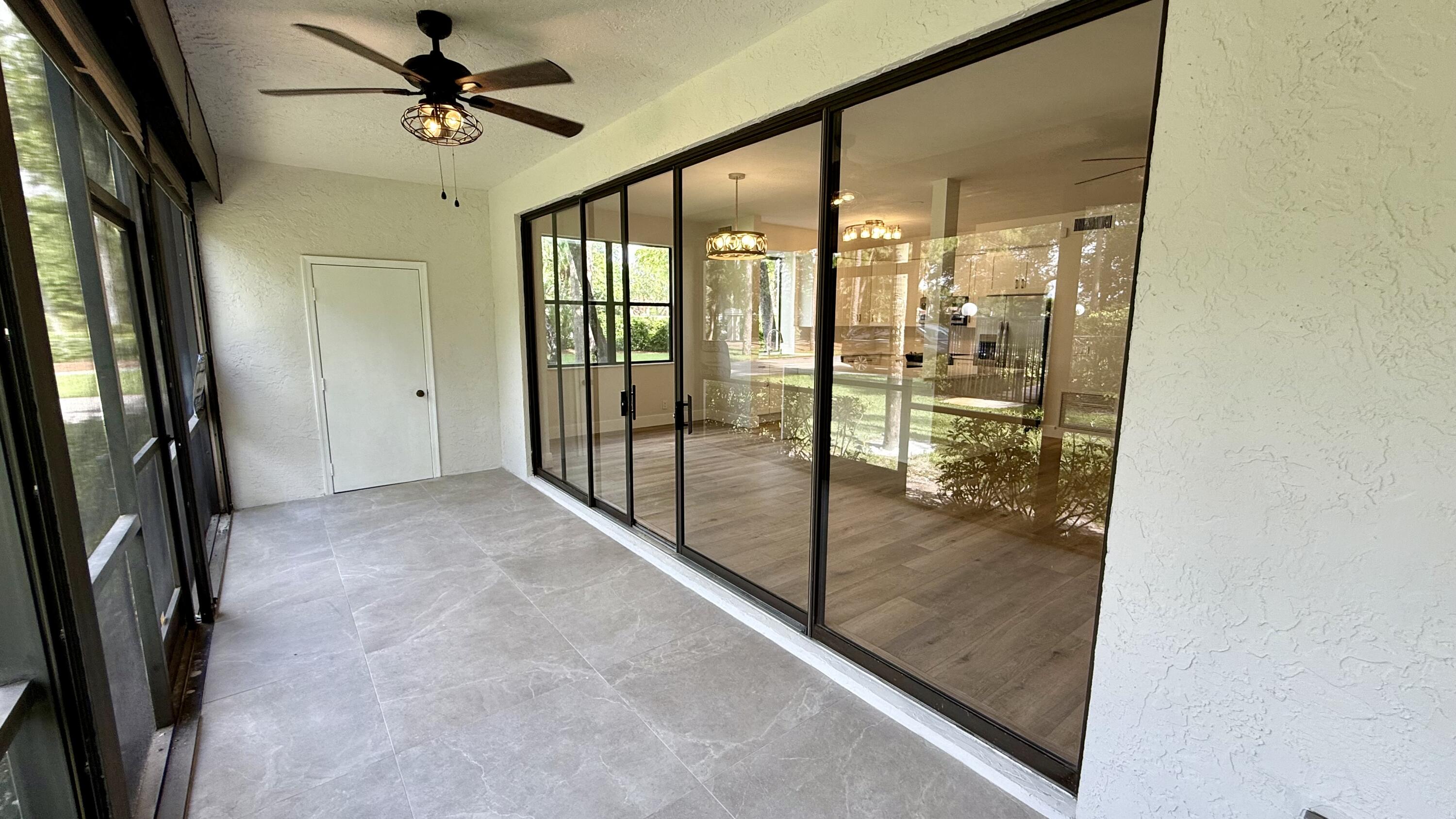 5800 Coach House Circle, Unit B Boca Raton, FL 33486 - Photo 17 of 26 IMG_2537
