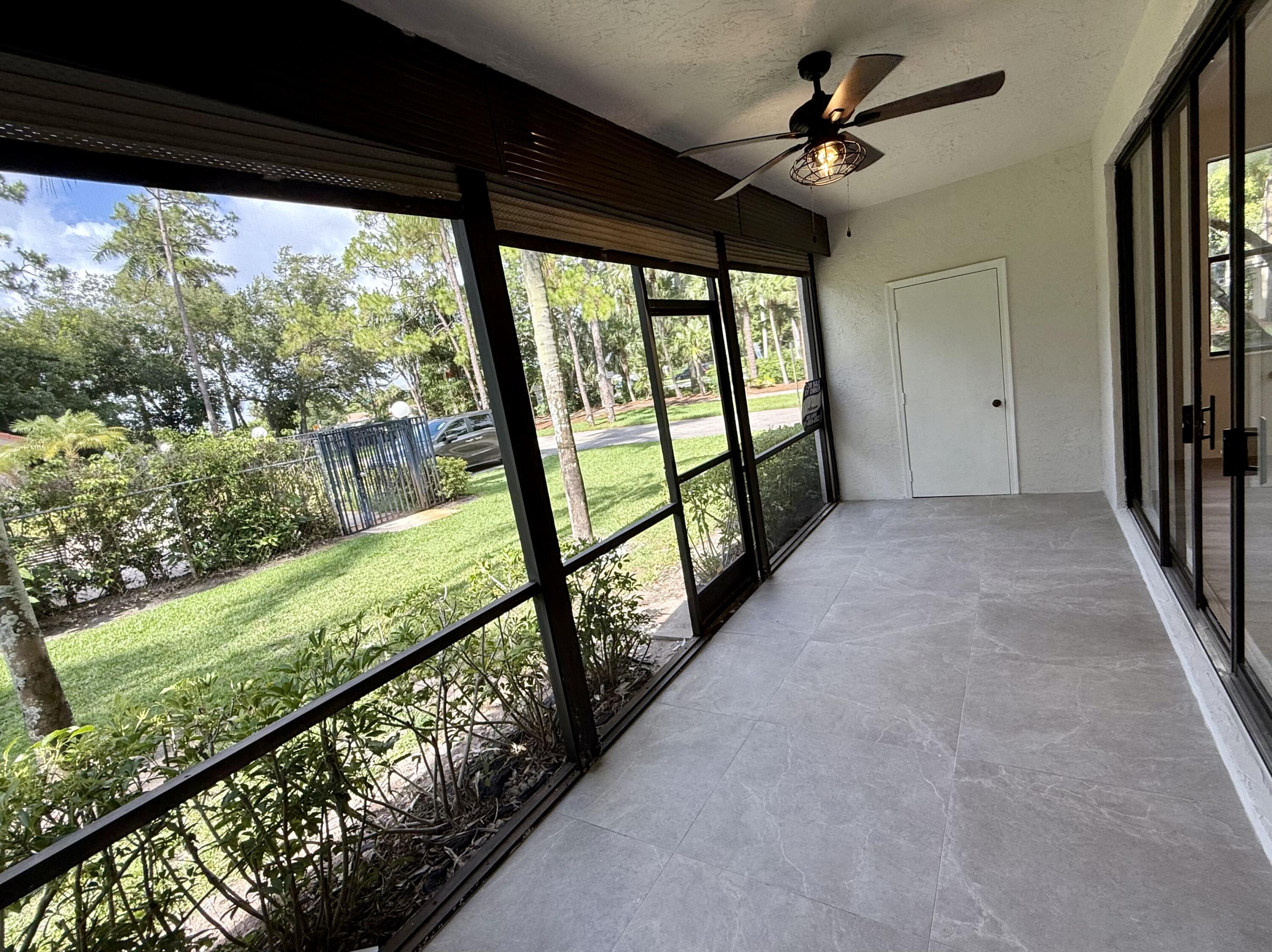 5800 Coach House Circle, Unit B Boca Raton, FL 33486 - Photo 18 of 26 IMG_2536