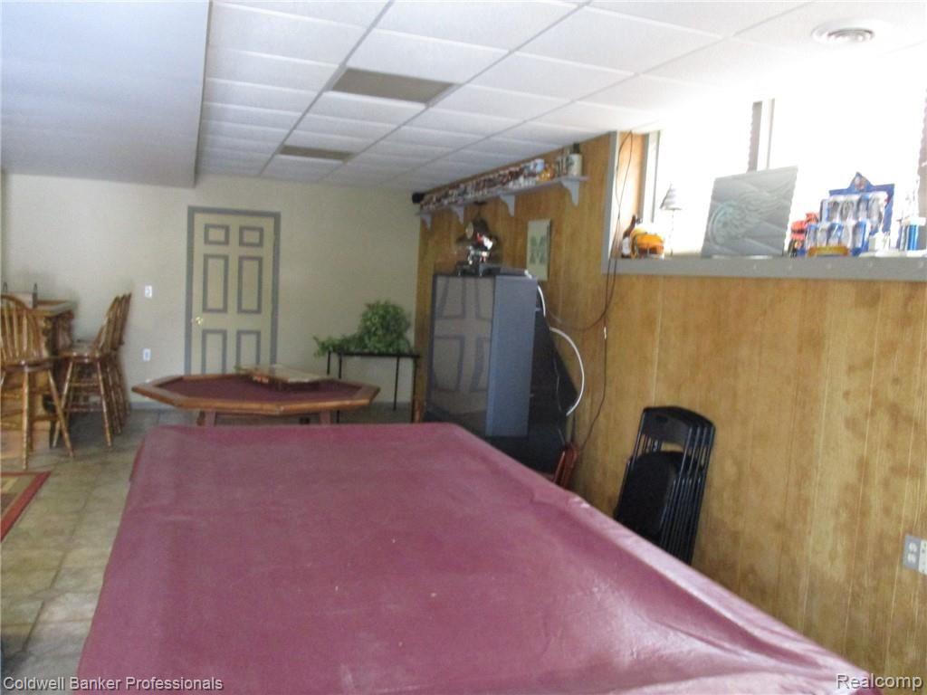 8926 South Durand Road Durand, MI 48429 - Photo 42 of 67 39 REC RM.JPG