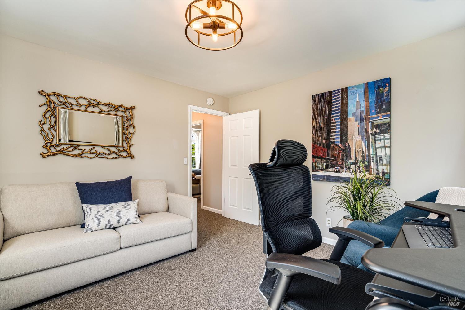 2980 Warm Springs Road Glen Ellen, CA 95442 - Photo 44 of 59 a living room with furniture