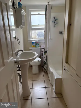 $1,750 | 124 Dey Street, Hightstown, NJ 08520