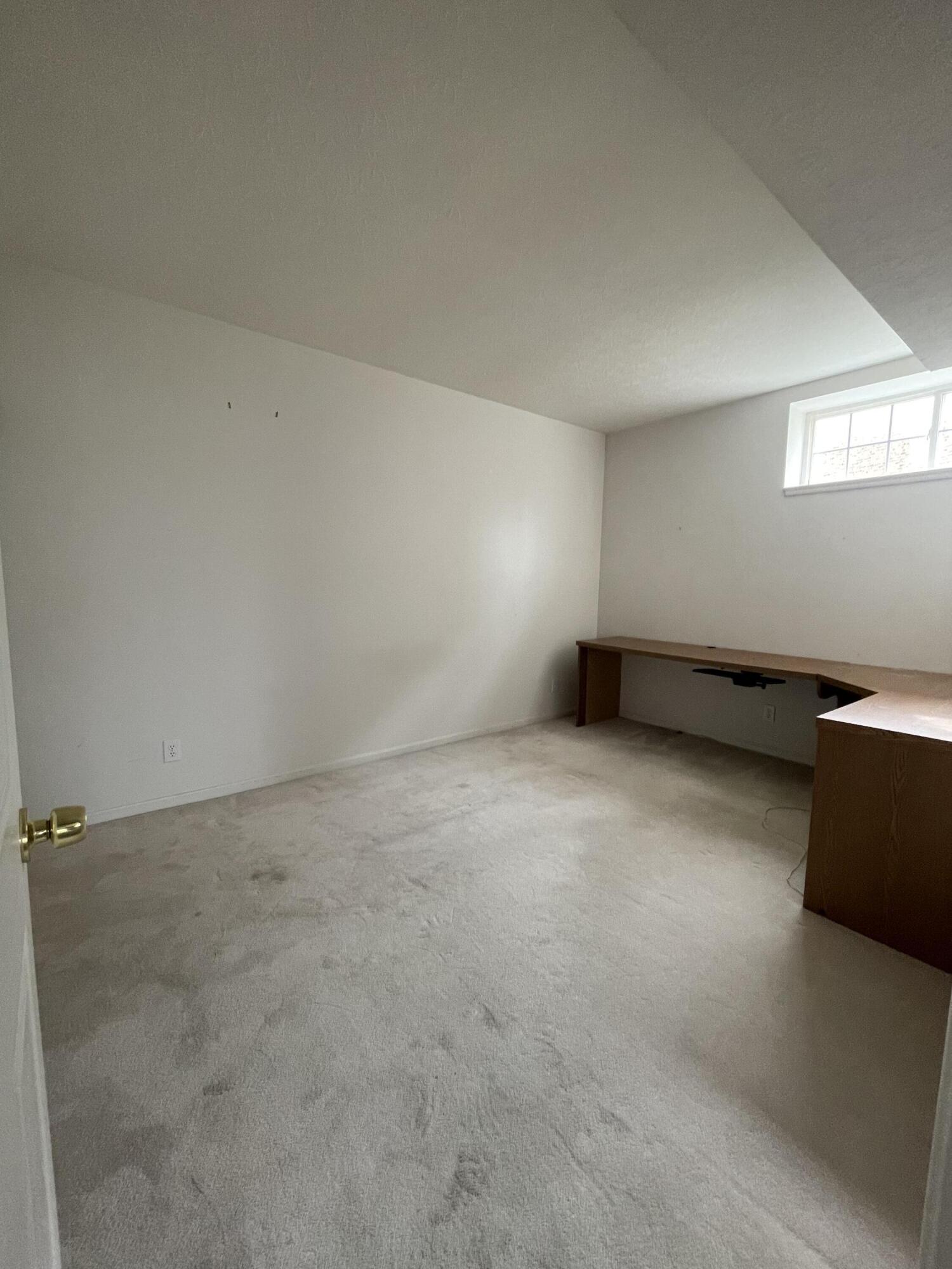 7375 Ridge Edge Court, Unit A Florence, KY 41042 - Photo 14 of 17 Gallery Image 14