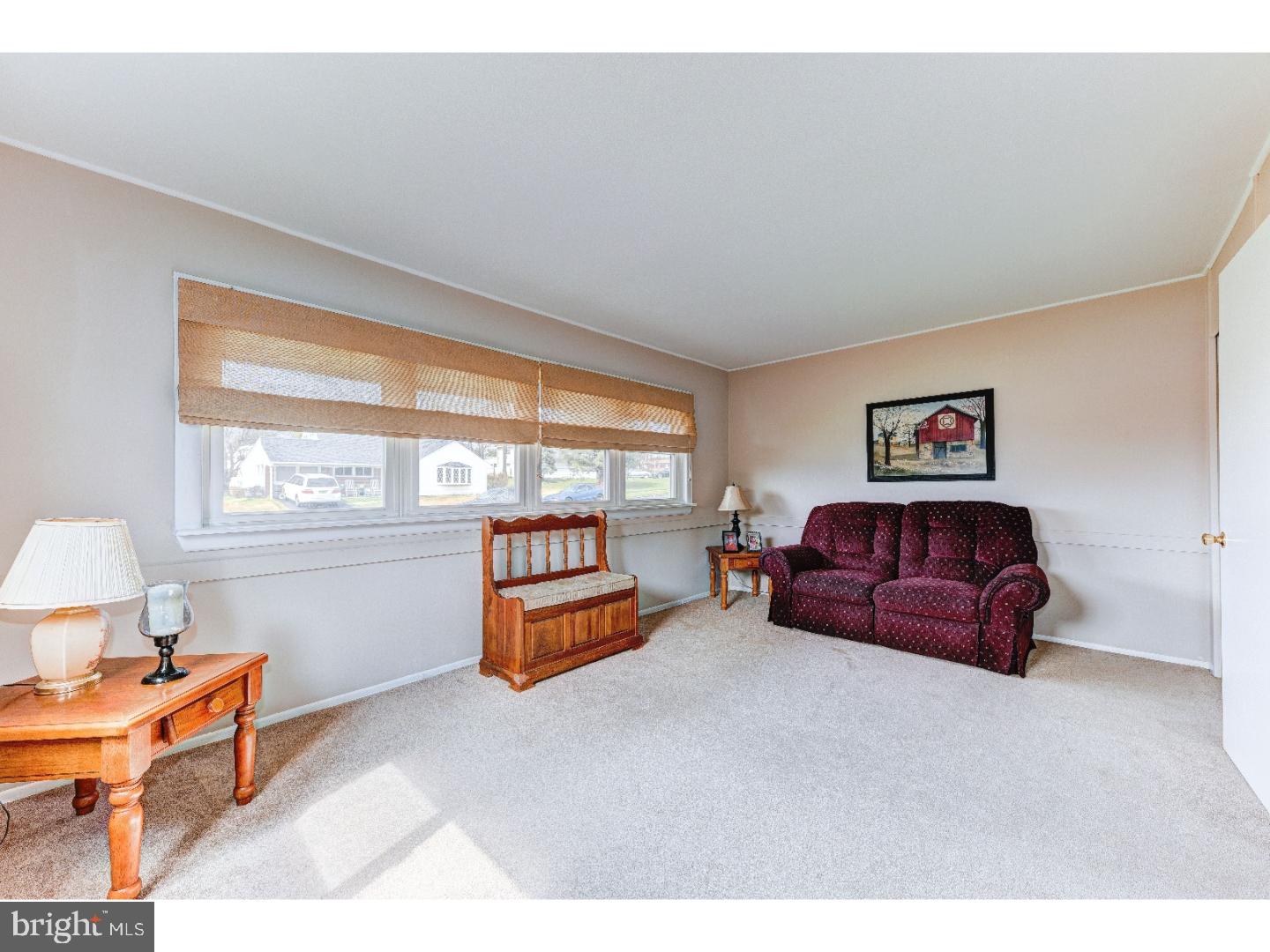 30 Hyacinth Road Levittown, PA 19056 - Photo 13 of 25 Bedroom - Main