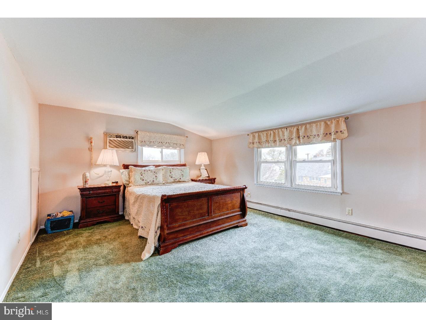 30 Hyacinth Road Levittown, PA 19056 - Photo 15 of 25 Bedroom 2