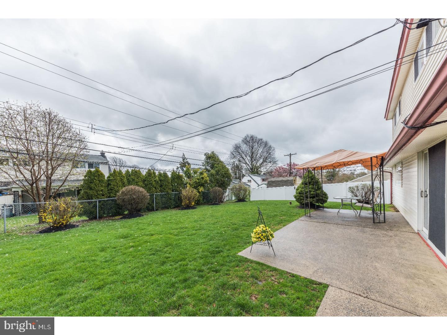 30 Hyacinth Road Levittown, PA 19056 - Photo 24 of 25 Gallery Image 24