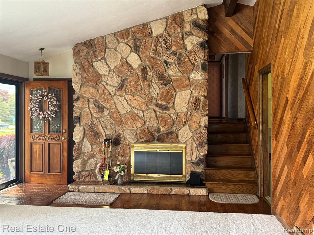 2822 West Tienken Road Rochester Hills, MI 48306 - Photo 6 of 16