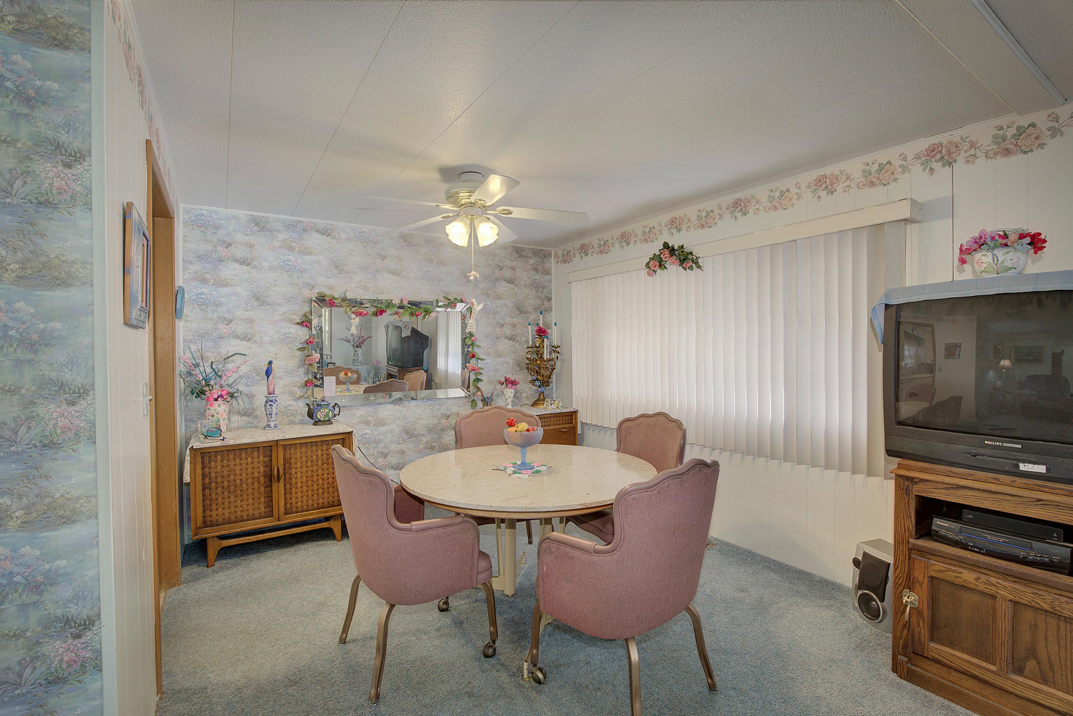 3955 South Stage Road, Unit 25 Medford, OR 97501 - Photo 5 of 14 southstage003