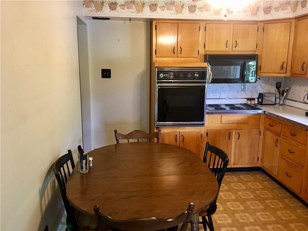 1692 Old Brodhead Road Monaca, PA 15061 - Photo 4 of 23 Gallery Image 4