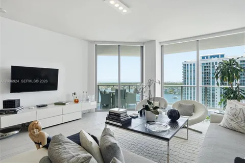 $1,149,000 | 17301 Biscayne Boulevard, Unit 1905, North Miami Beach, FL 33160