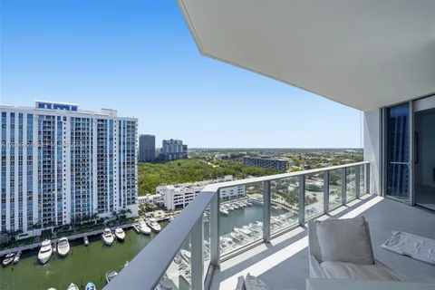 $1,149,000 | 17301 Biscayne Boulevard, Unit 1905, North Miami Beach, FL 33160