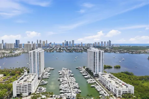 $1,149,000 | 17301 Biscayne Boulevard, Unit 1905, North Miami Beach, FL 33160